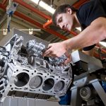 Вождение автомобиля с механической коробкой передач: преодоление страха и изучение тонкостей сцепления